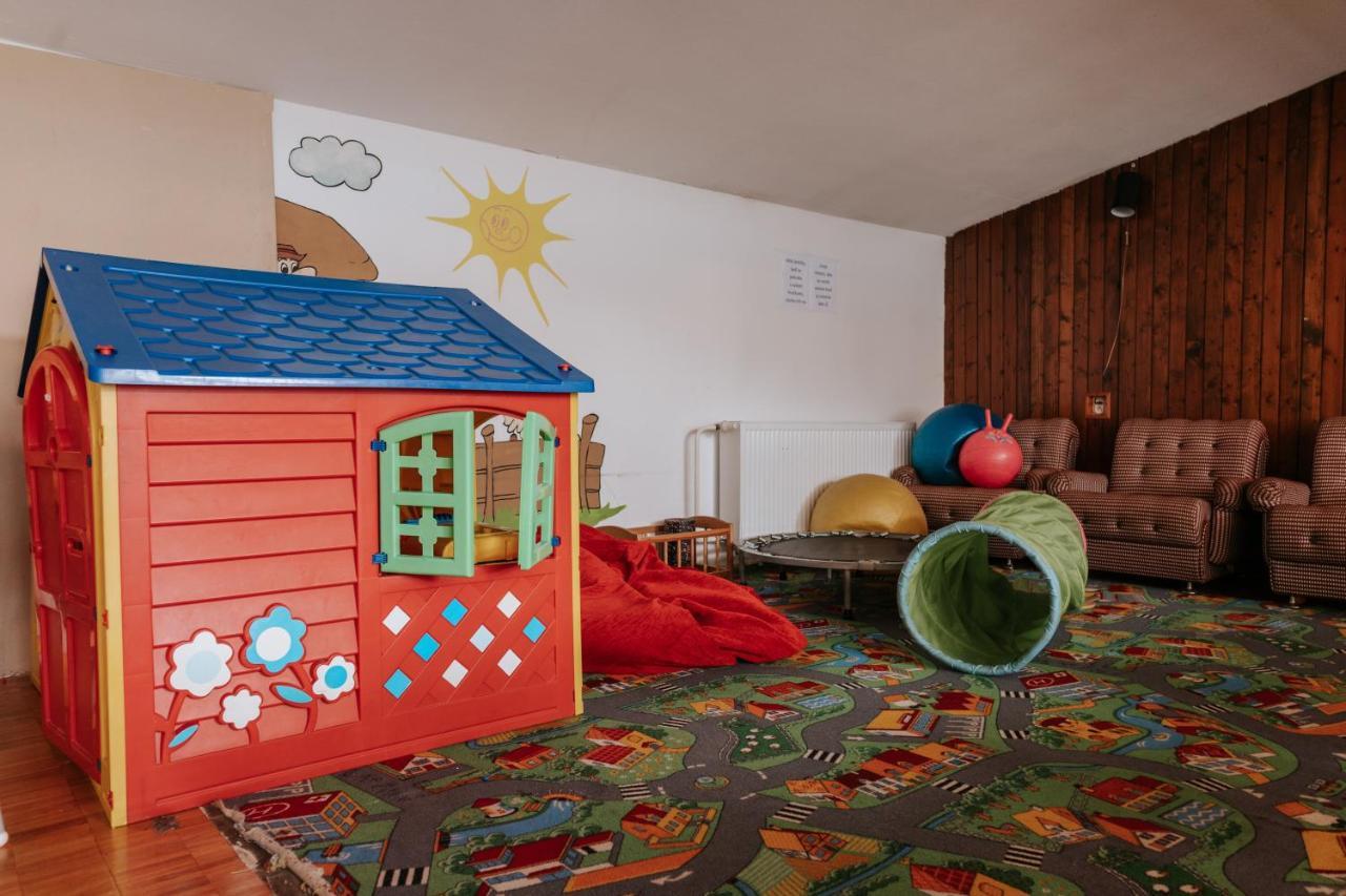 Dom Horskej Sluzby Hostel Terchova Luaran gambar