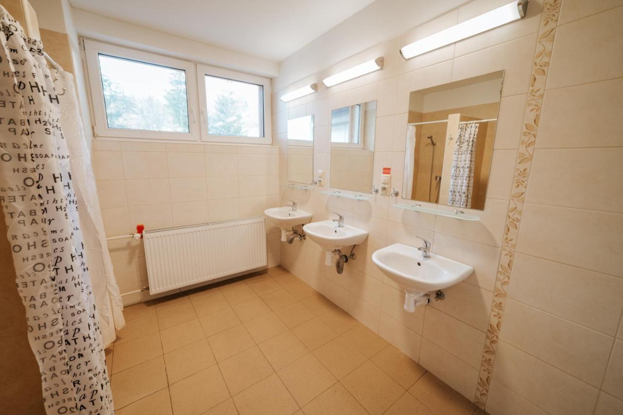 Dom Horskej Sluzby Hostel Terchova Luaran gambar